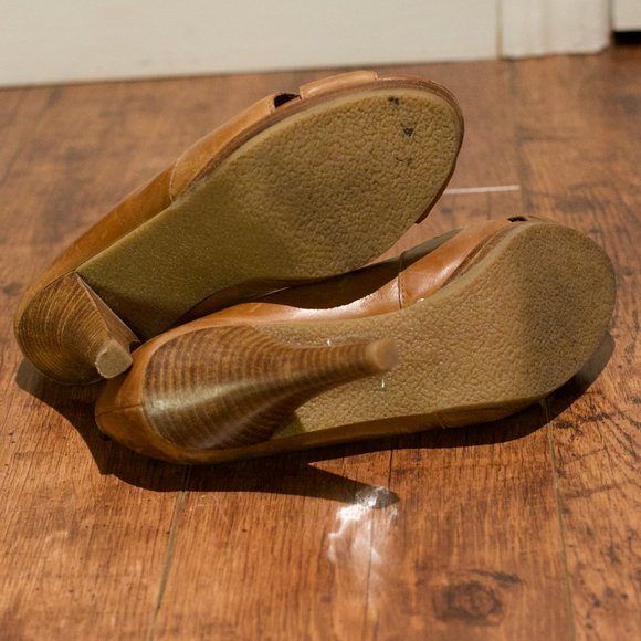 2 for $30 Aldo leather braided heels - Picture 3 of 5